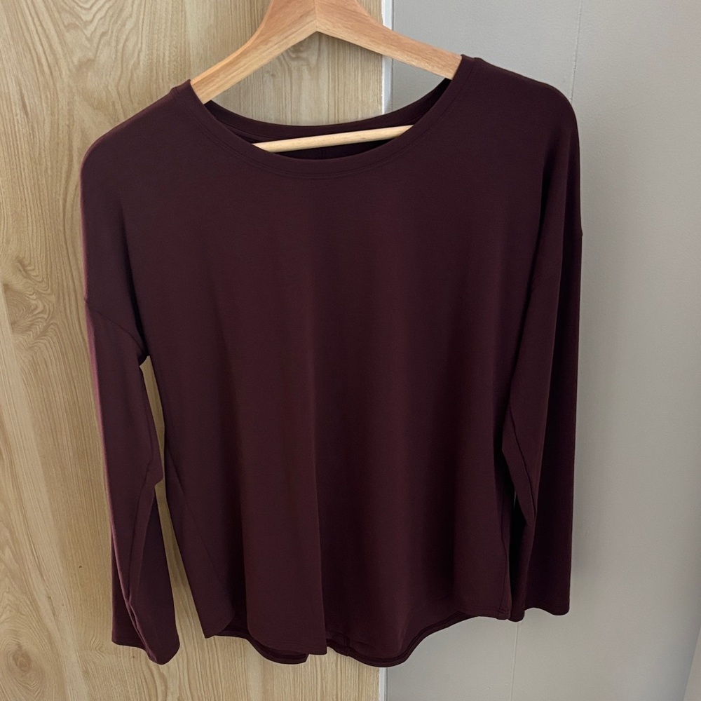Athleta Rich Burgundy Long Sleeve Tee